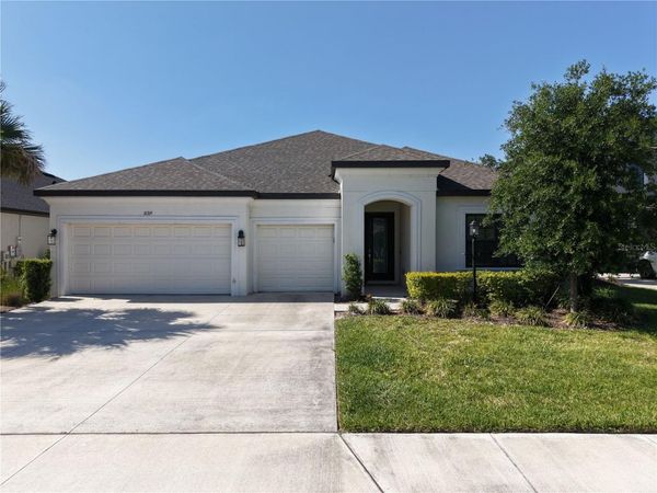 16319 MOUNT HOLLY DRIVE , BRADENTON, FL 34211