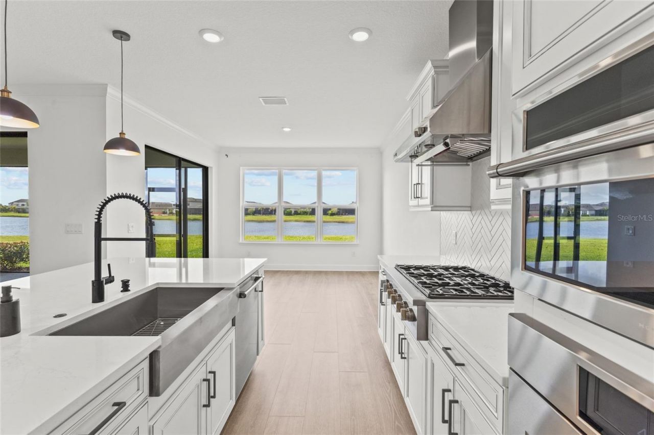 16319 Mount Holly Drive , Bradenton, FL 34211 Photo