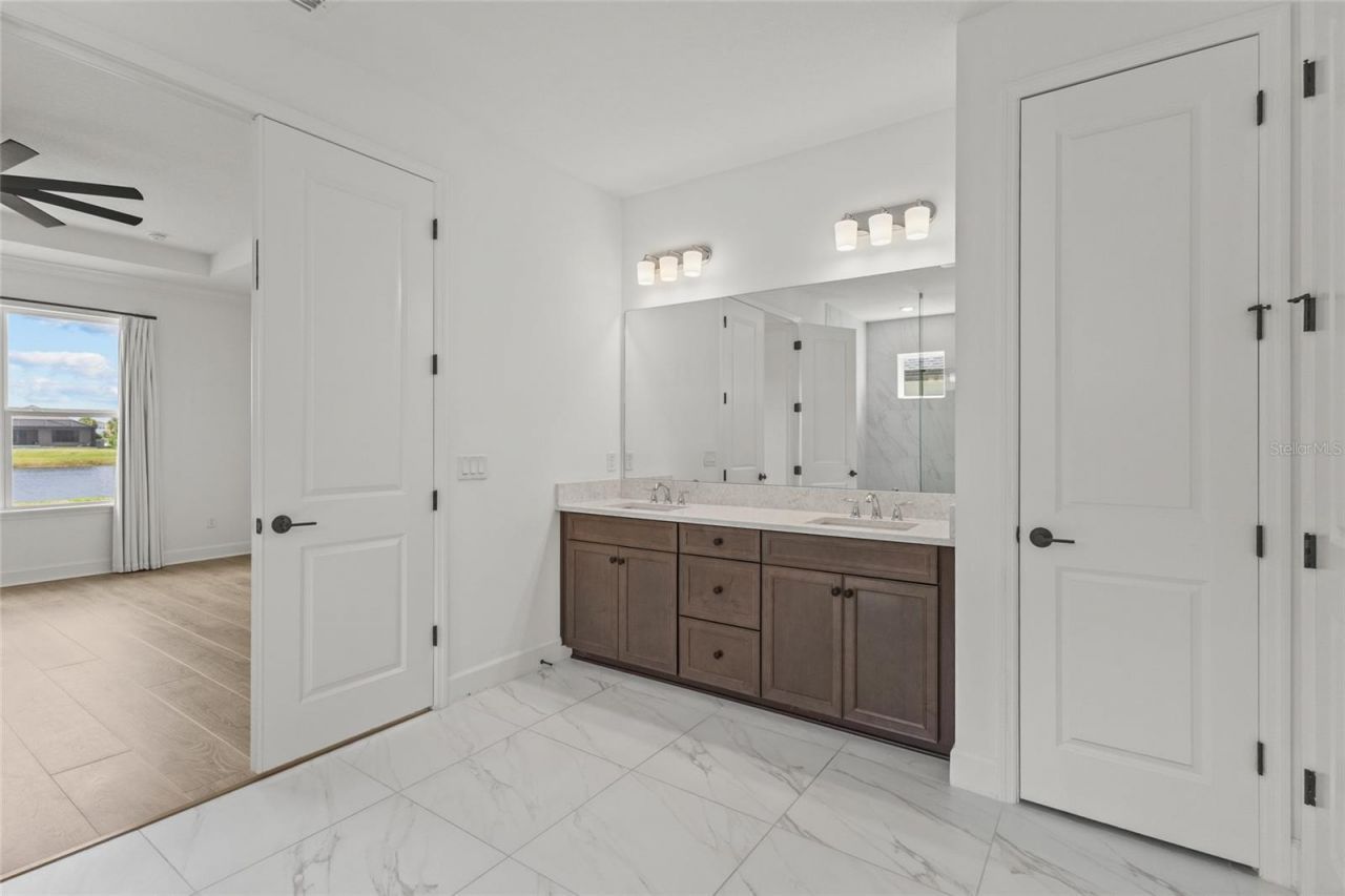 16319 Mount Holly Drive , Bradenton, FL 34211 Photo