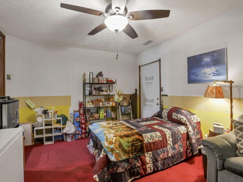 916 S Hampton Road, Columbus, OH 43227 Photo 11