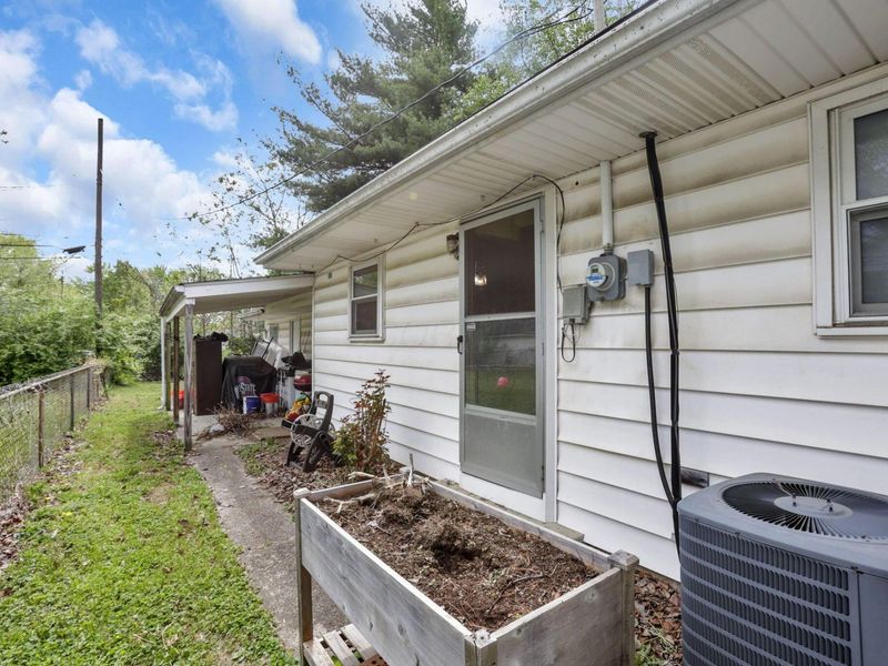 916 S Hampton Road, Columbus, OH 43227 Photo 21