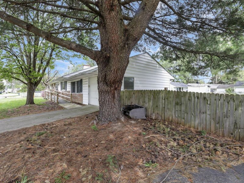 916 S Hampton Road, Columbus, OH 43227 Photo 24