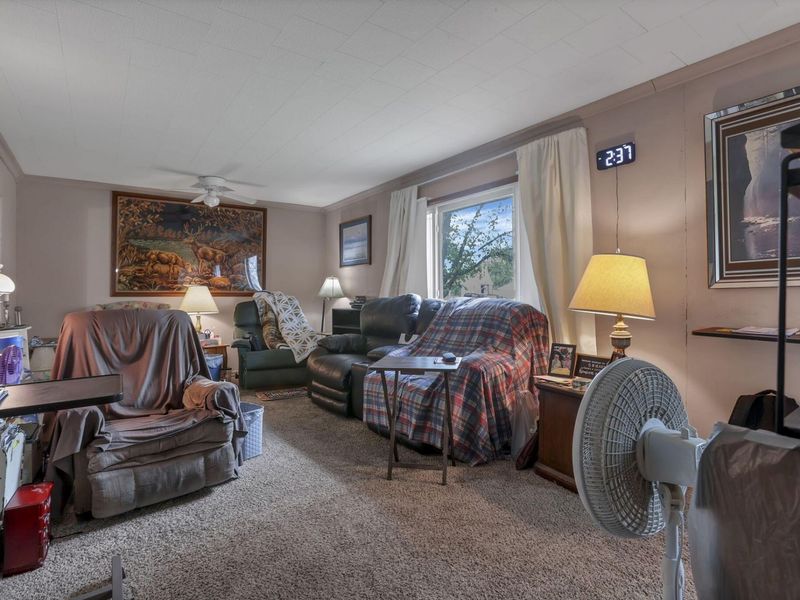 916 S Hampton Road, Columbus, OH 43227 Photo 3