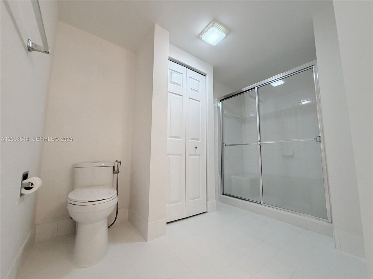 17100 N Bay Rd, Unit 1913, Sunny Isles Beach, FL 33160 Photo