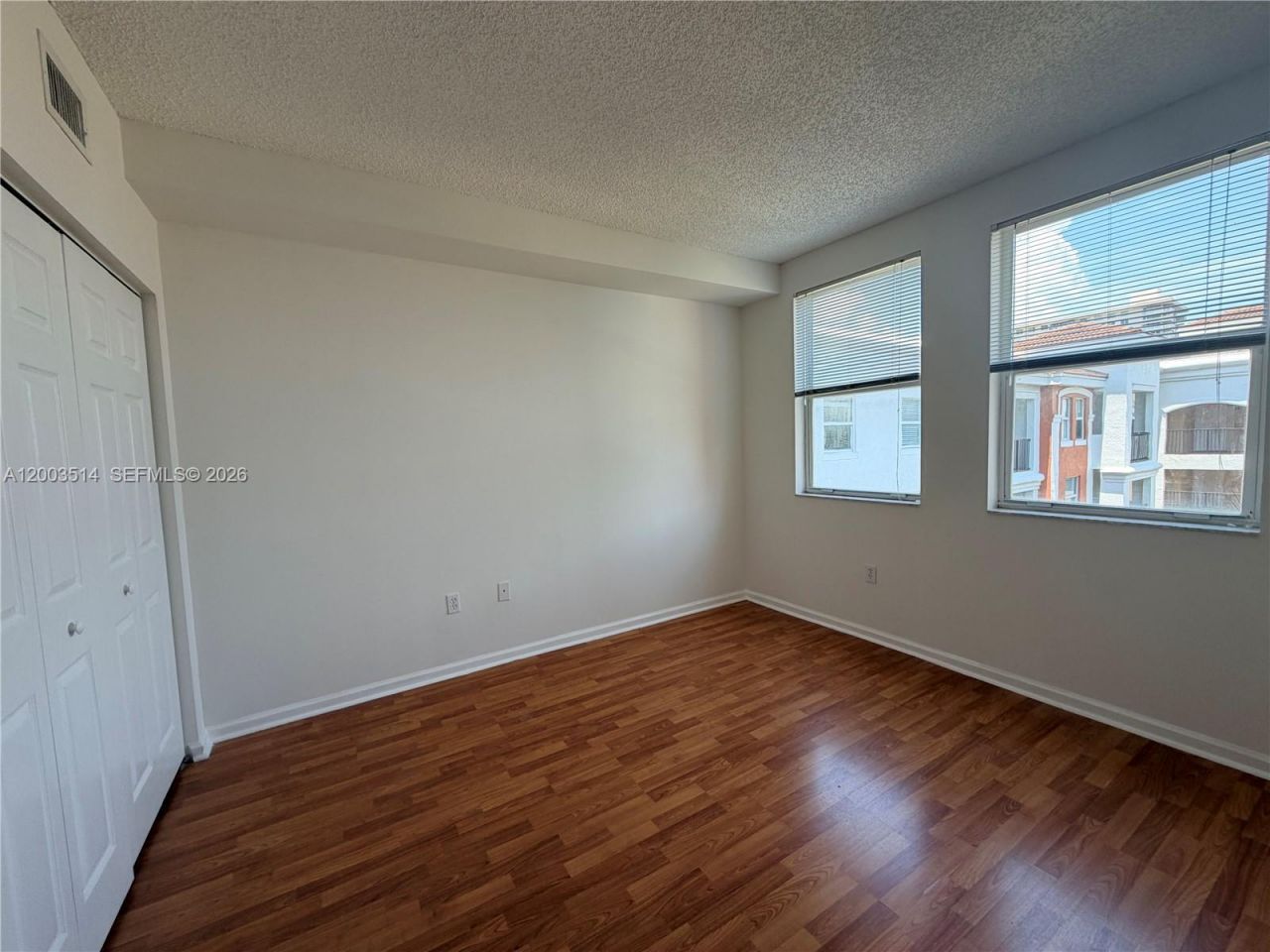 17100 N Bay Rd, Unit 1913, Sunny Isles Beach, FL 33160 Photo