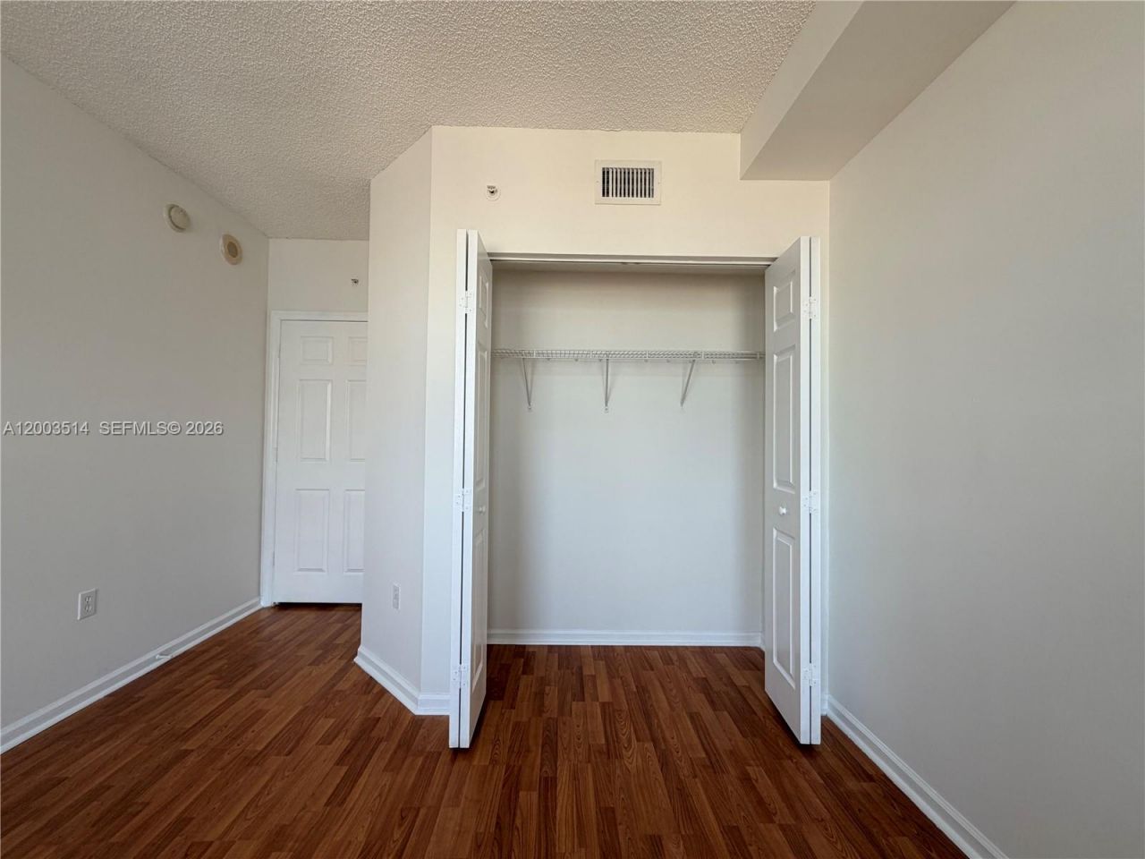 17100 N Bay Rd, Unit 1913, Sunny Isles Beach, FL 33160 Photo