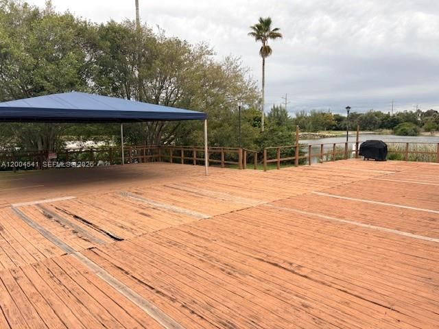4174 Inverrary Dr, Unit 914, Lauderhill, FL 33319 Photo
