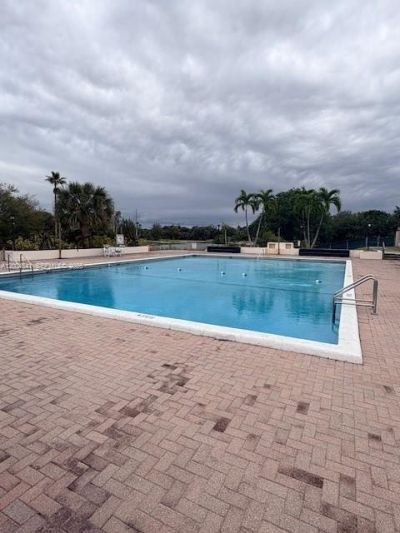 4174 Inverrary Dr, Unit 914, Lauderhill, FL 33319 Photo