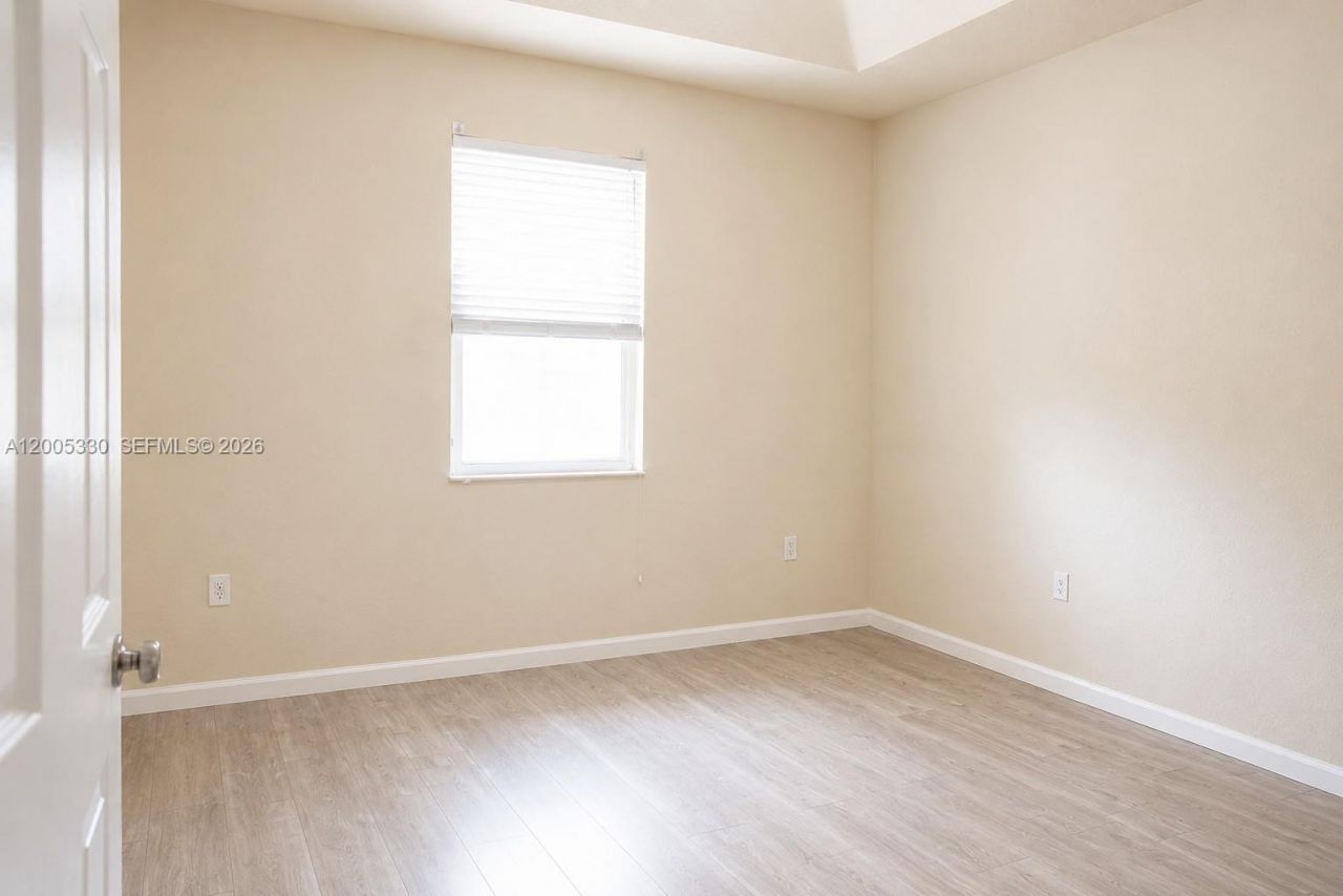 11503 NW 89th St, Unit 213, Doral, FL 33178 Photo