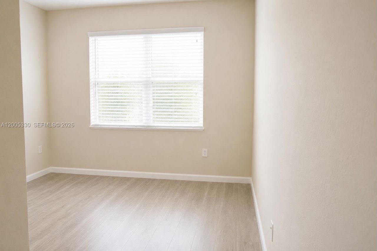 11503 NW 89th St, Unit 213, Doral, FL 33178 Photo