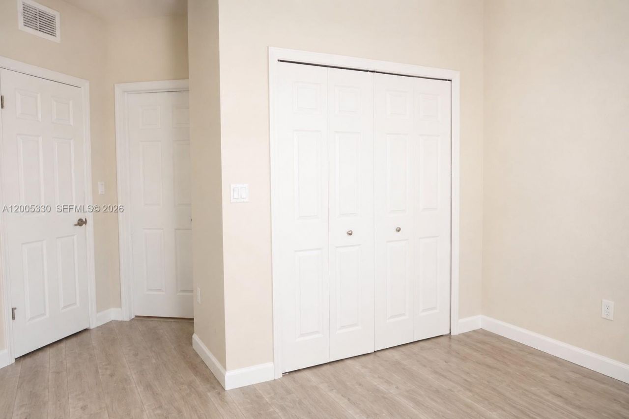 11503 NW 89th St, Unit 213, Doral, FL 33178 Photo