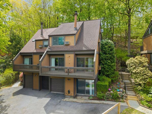 114 Ogden Avenue, Dobbs Ferry, NY 10522