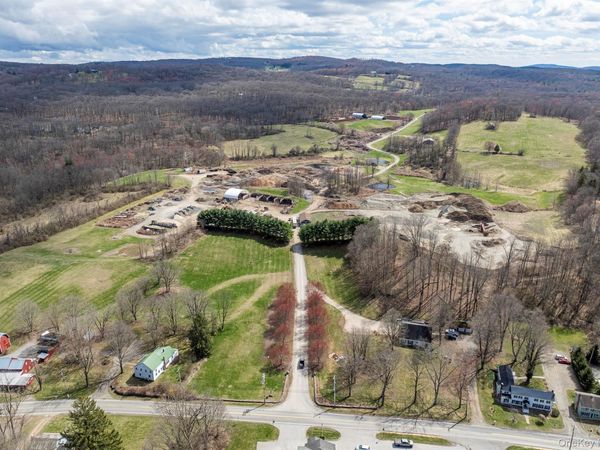 12 Hunns Lake Road , Stanfordville, NY 12581