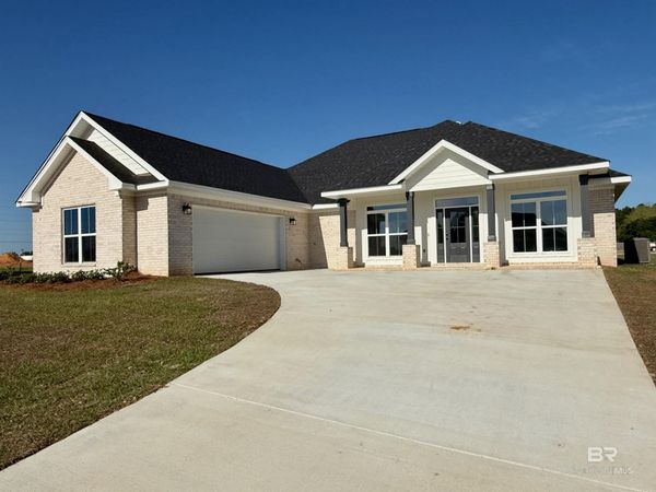 20877 Hale Drive, Robertsdale, AL 36567