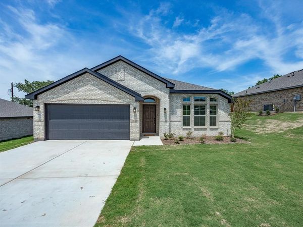 1537 Dresser Street, Graham, TX 76450