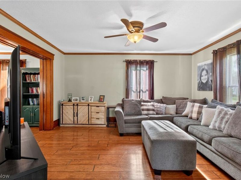 365 Poplar Street NW, Bolivar, OH 44612 Photo 4