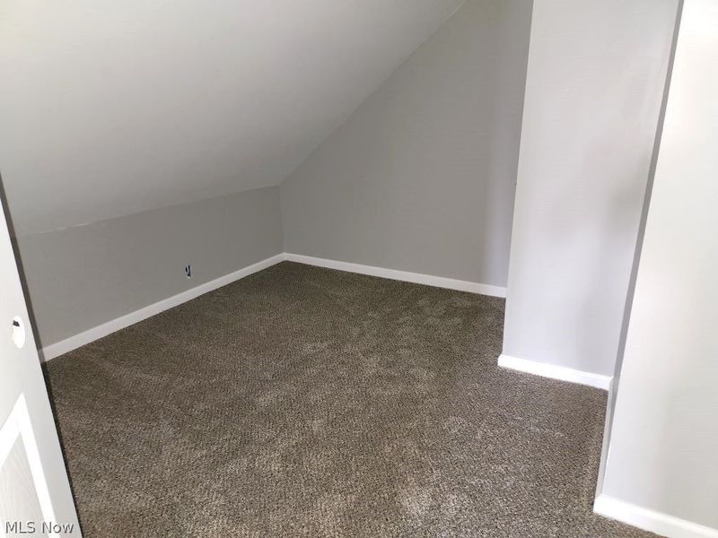 4421 E 156th Street, Cleveland, OH 44128 Photo 15