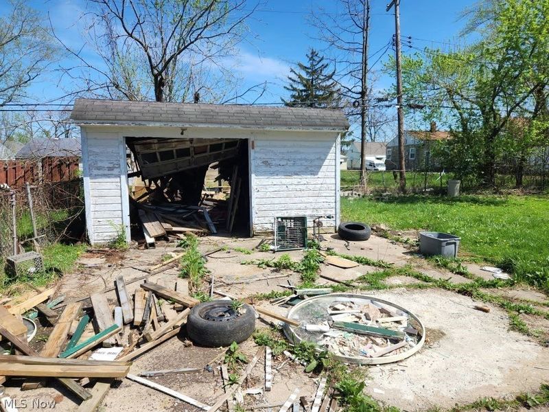 4421 E 156th Street, Cleveland, OH 44128 Photo 22