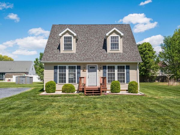 302 16TH ST, GROTTOES, VA 24441