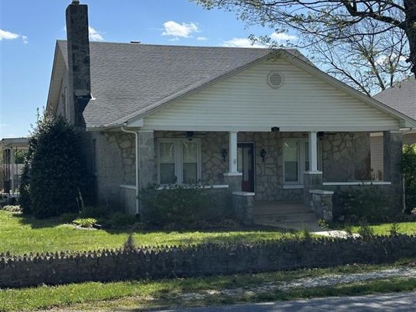 765 Moorman Lane , Bowling Green, KY 42101