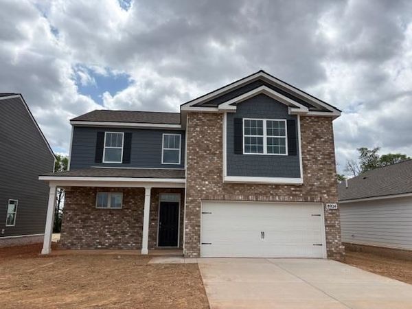 8924 Round Bale Avenue , Bowling Green, KY 42104