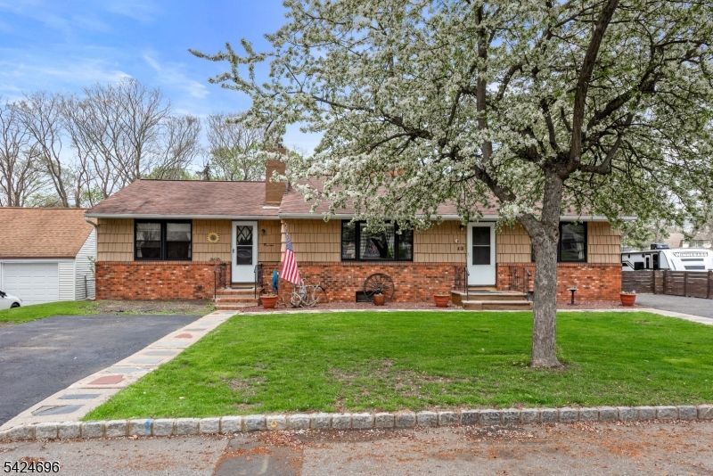 13 New St, Stanhope, NJ 07874 Main Photo