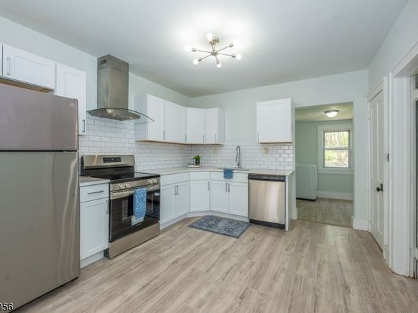 19 John Wilton St, Franklin, NJ 07416