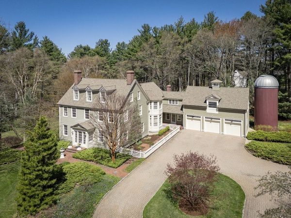 43 Oak Hill Road, Harvard, MA 01451