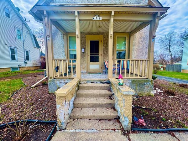 N88W17121 Main STREET, Menomonee Falls, WI 53051