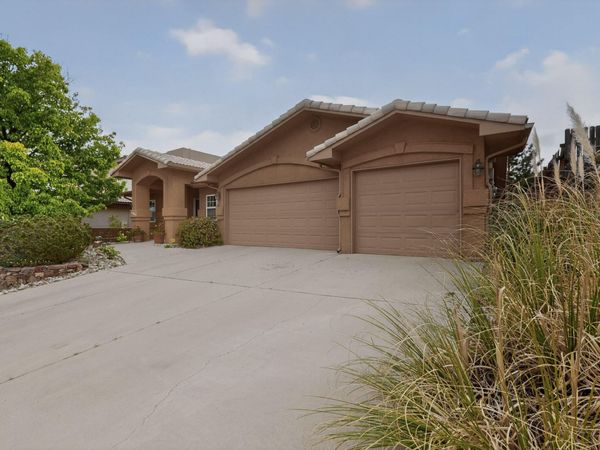 4608 Allegheny Court NW, Albuquerque, NM 87114