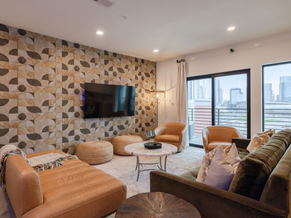 635 7th Ave S, Unit 505, Nashville, TN 37203