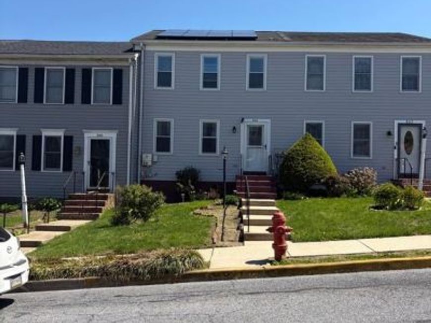 844 Marjory Terrace, Lancaster, PA 17603 Main Photo