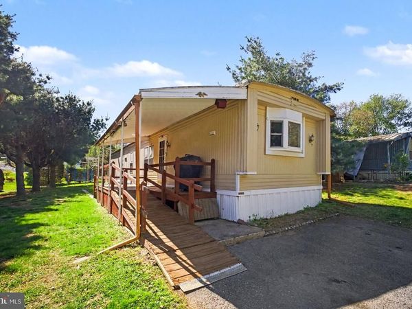 134 LOCUST LANE, NEW PROVIDENCE, PA 17560