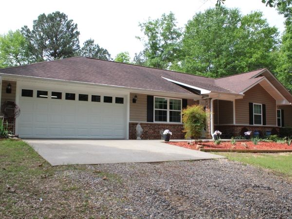 219 Hempstead 345 , Nashville, AR 71852