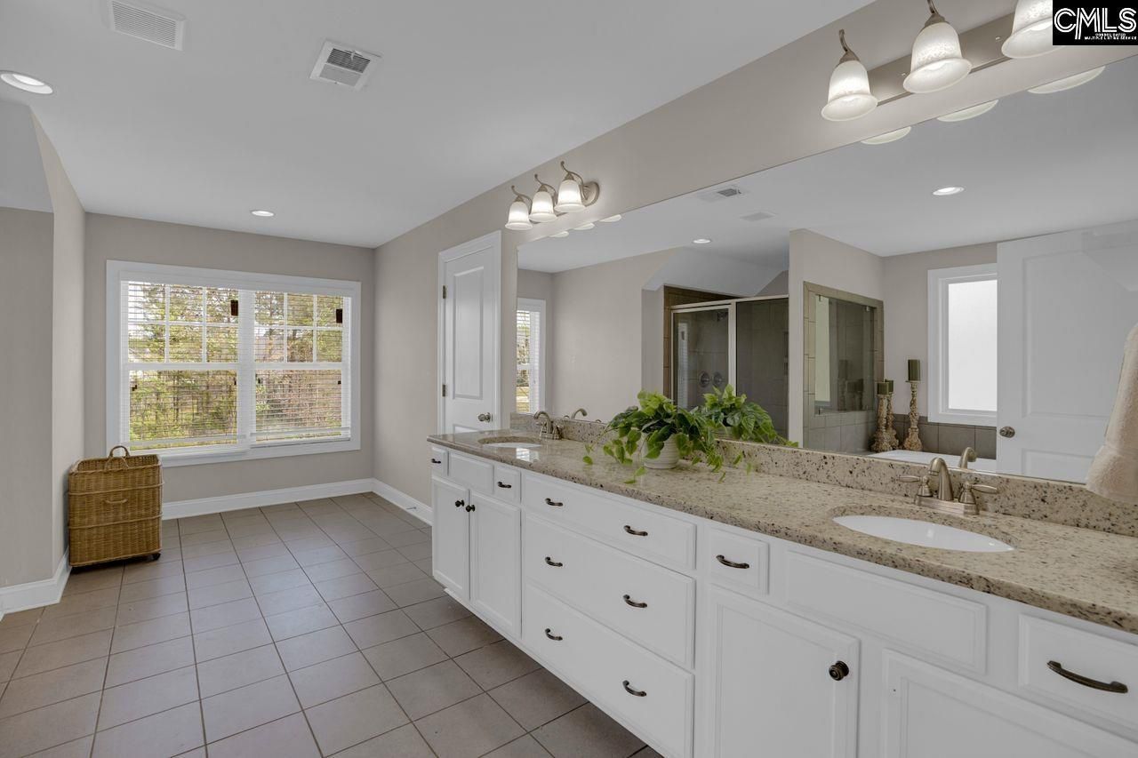 667 Dutchmans Creek Trail  Photo 26