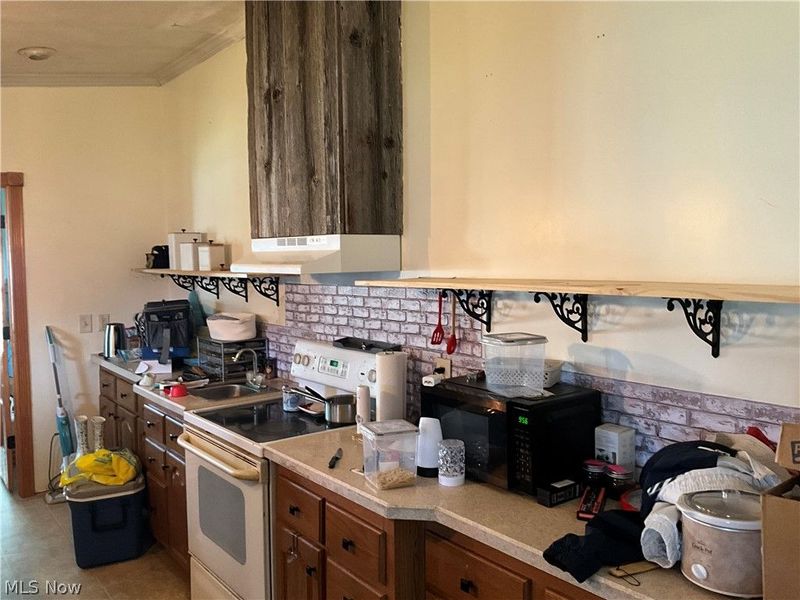 49 Cedar Street, New London, OH 44851 Photo 3