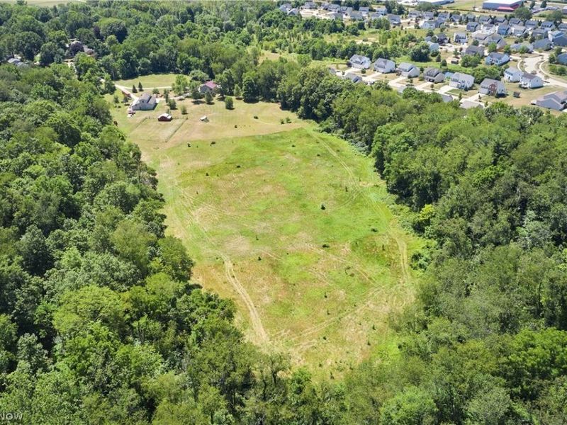 V/L Newton Drive, Wadsworth, OH 44281 Photo 3