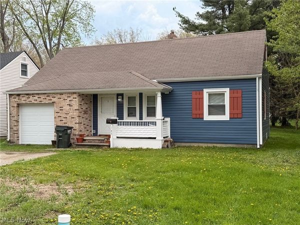 145 Beck Road , Avon Lake, OH 44012