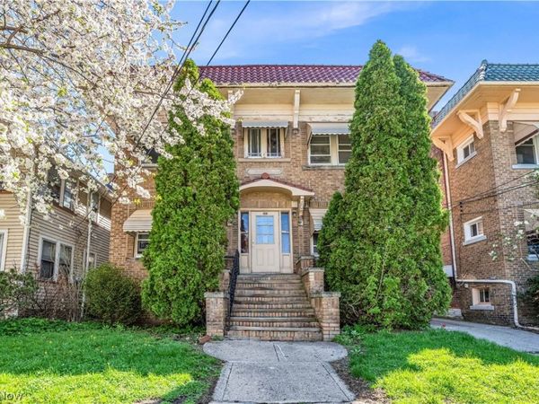 1353 Phelps Avenue , Unit 2, Lakewood, OH 44107