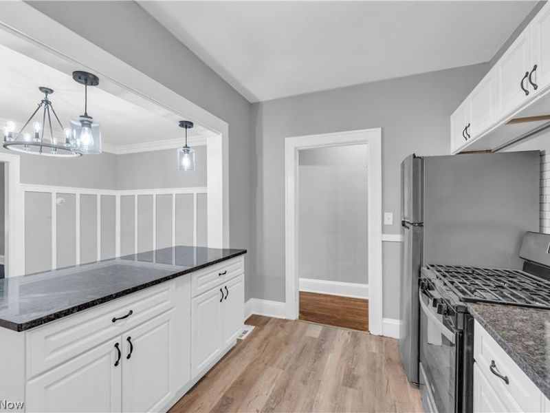 1353 Phelps Avenue, Unit 2, Lakewood, OH 44107 Photo 12