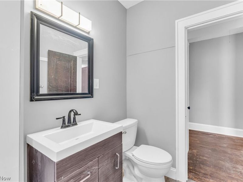 1353 Phelps Avenue, Unit 2, Lakewood, OH 44107 Photo 17