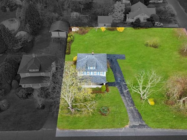 17 West Lane, East Moriches, NY 11940