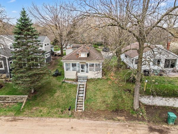 7965 Sauer Drive, Gregory, MI 48137