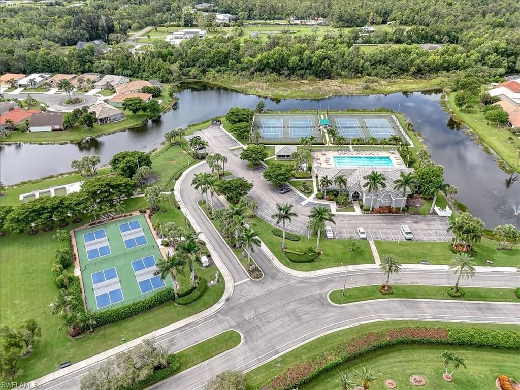 8207 Breton Cir, Fort Myers, FL 33912 Photo