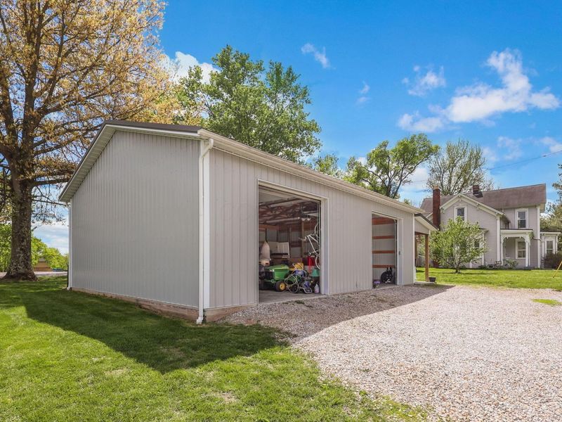 3341 Wheeling Road NE, Lancaster, OH 43130 Photo 3