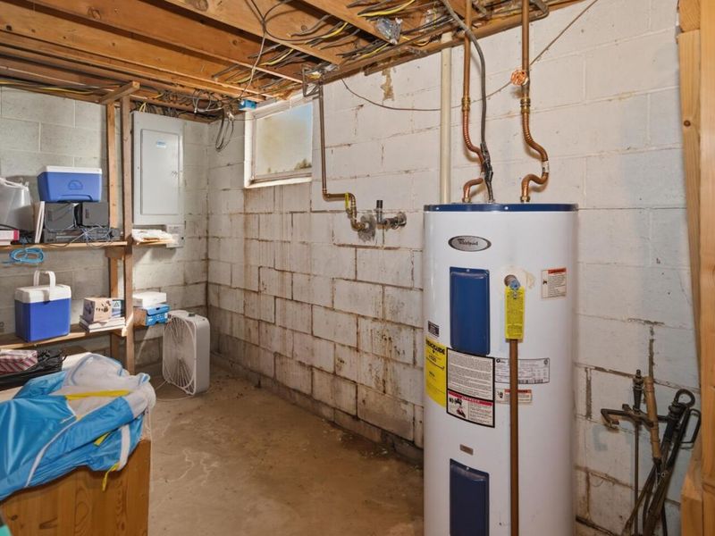 3741 Mayfair Lane , Cambridge, OH 43725 Photo 38