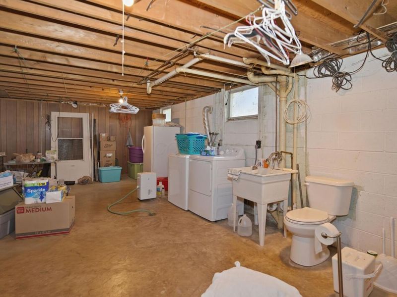 3741 Mayfair Lane , Cambridge, OH 43725 Photo 40