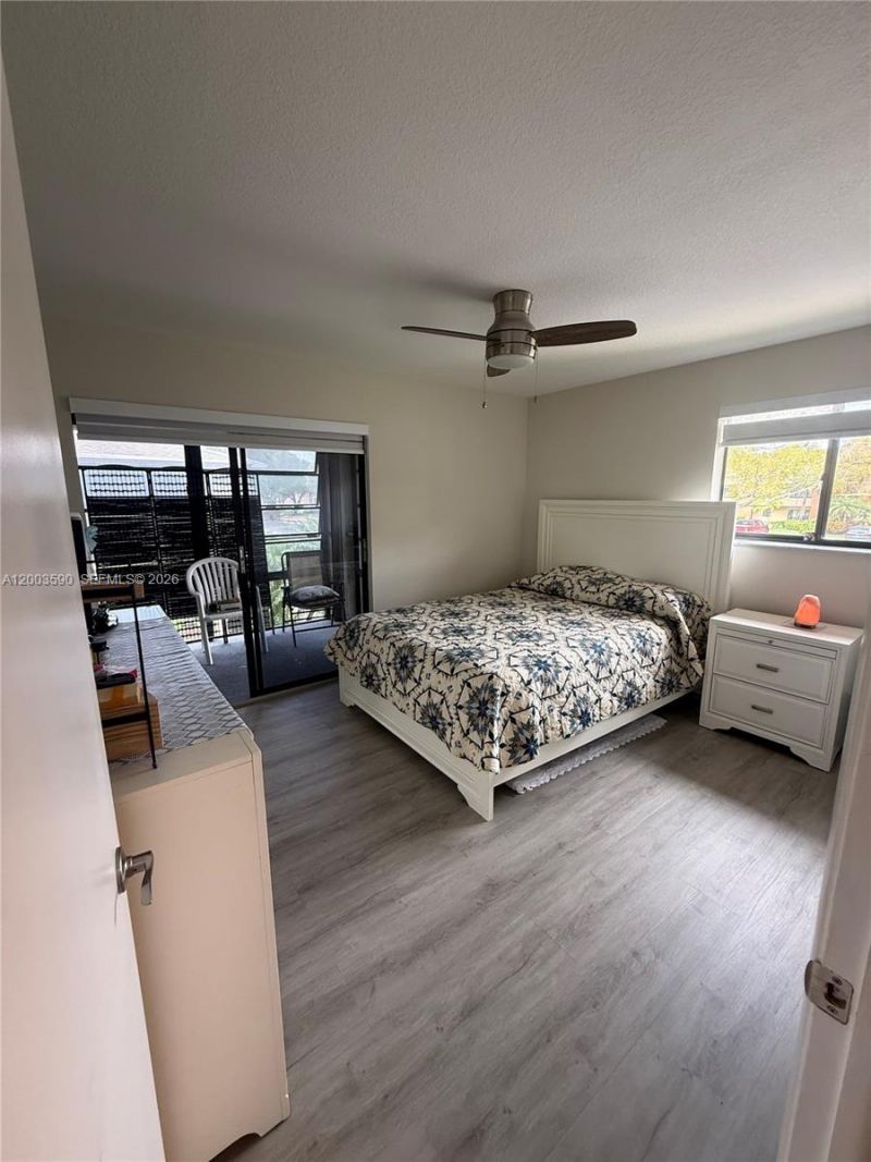7703 Ashmont Cir, Unit 213, Tamarac, FL 33321 Photo