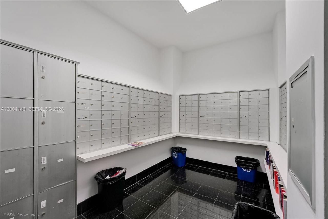 3000 Coral Way, Unit 519, Miami, FL 33145 Photo