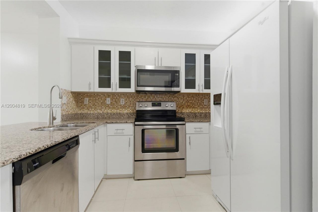 3725 SW 153rd Ct , Unit #0, Miami, FL 33185 Photo
